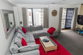 A City Stay Holiday, 21 Floors Above Queen